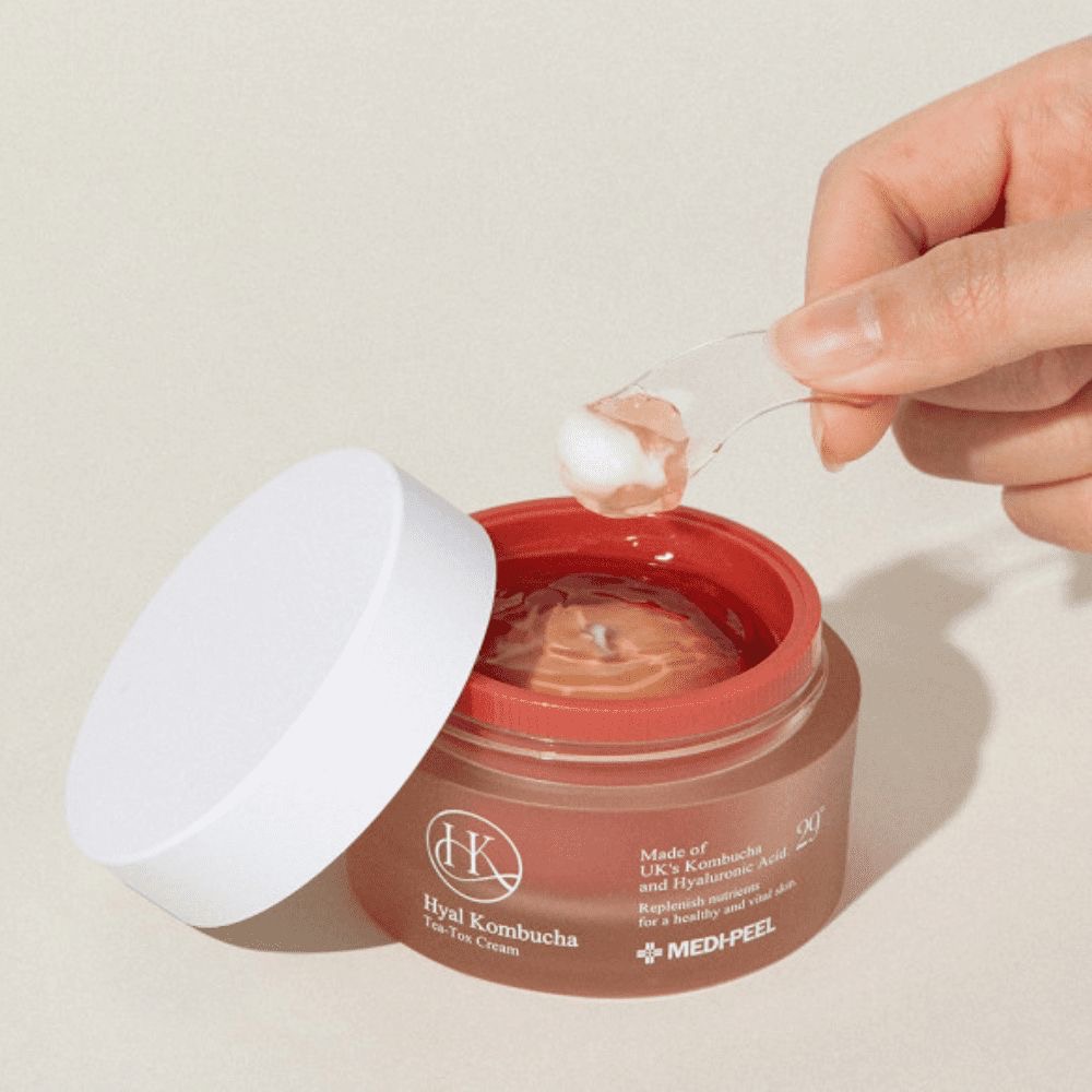 Крем для обличчя Hyal Kombucha Tea-Tox Cream від MEDIPEEL - Зображення 3