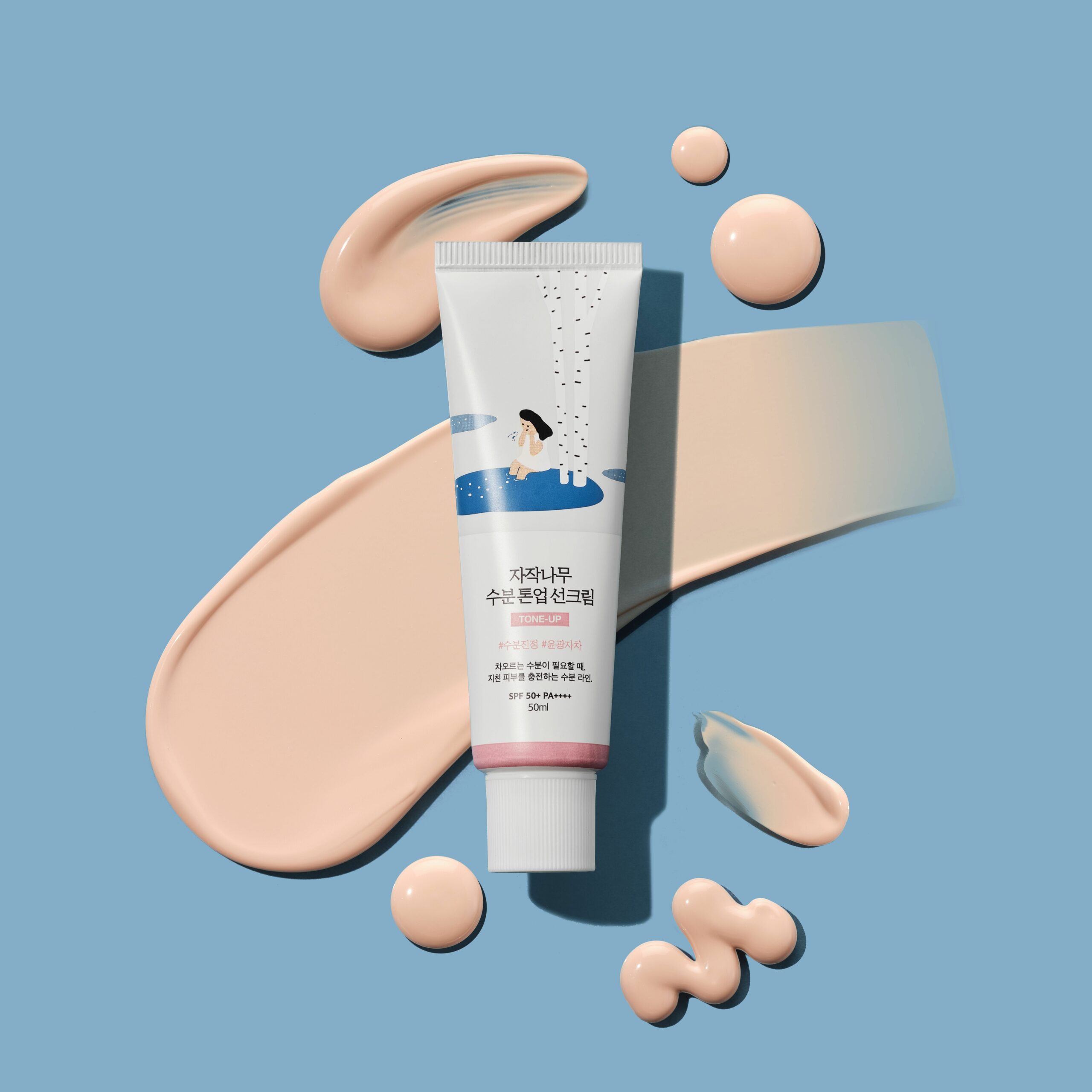 Тонувальний сонцезахисний крем з березовим соком Birch Juice Moisturizing Tone Up Sunscreen від ROUND LAB - Зображення 2